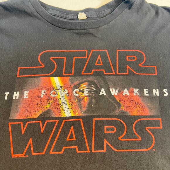 Star Wars The Force Awakens T-Shirt Woman's XL Black with Front Graphic - Picture 2 of 10